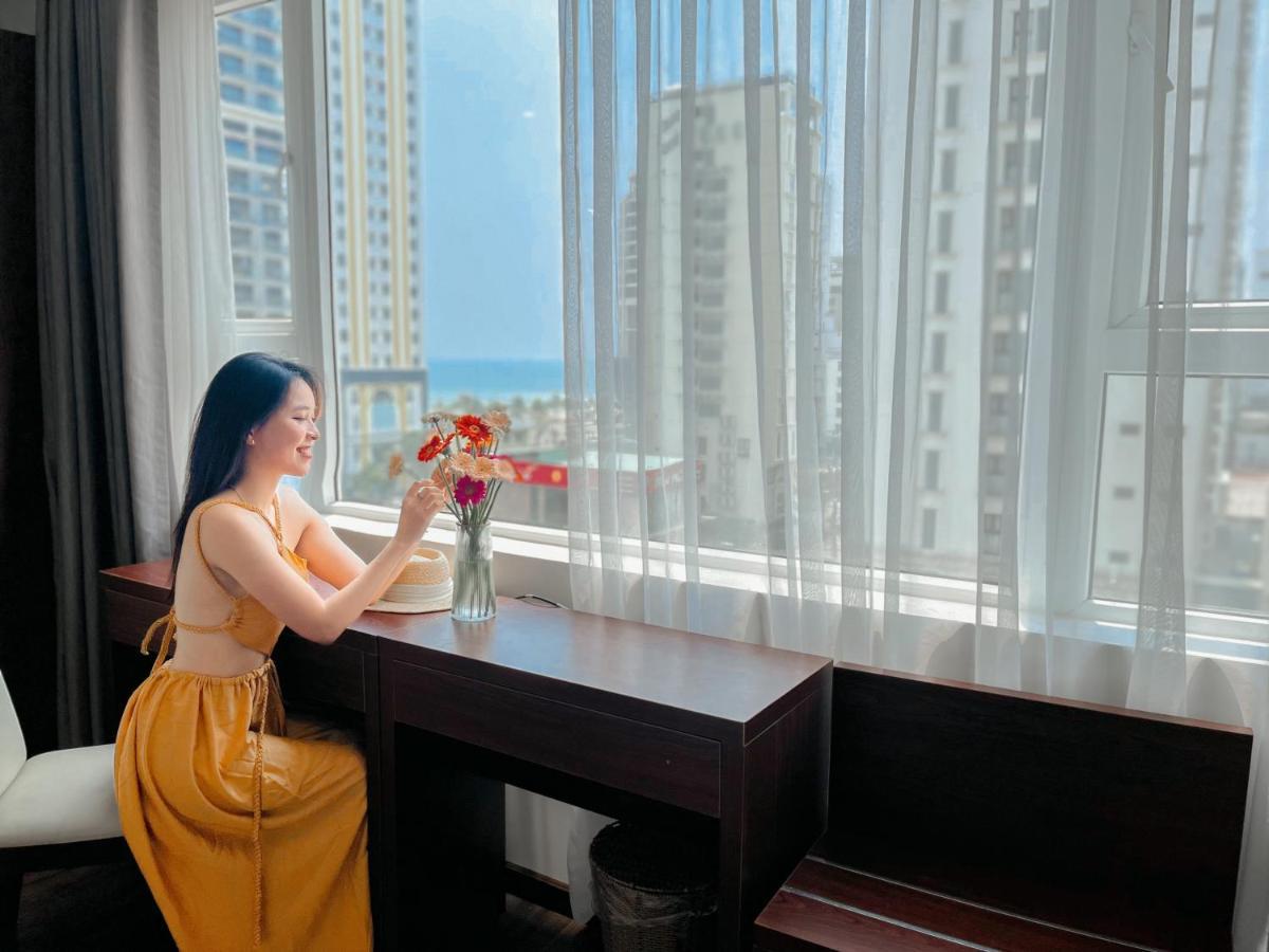 SEASIDE Danang Hotel Bagian luar foto