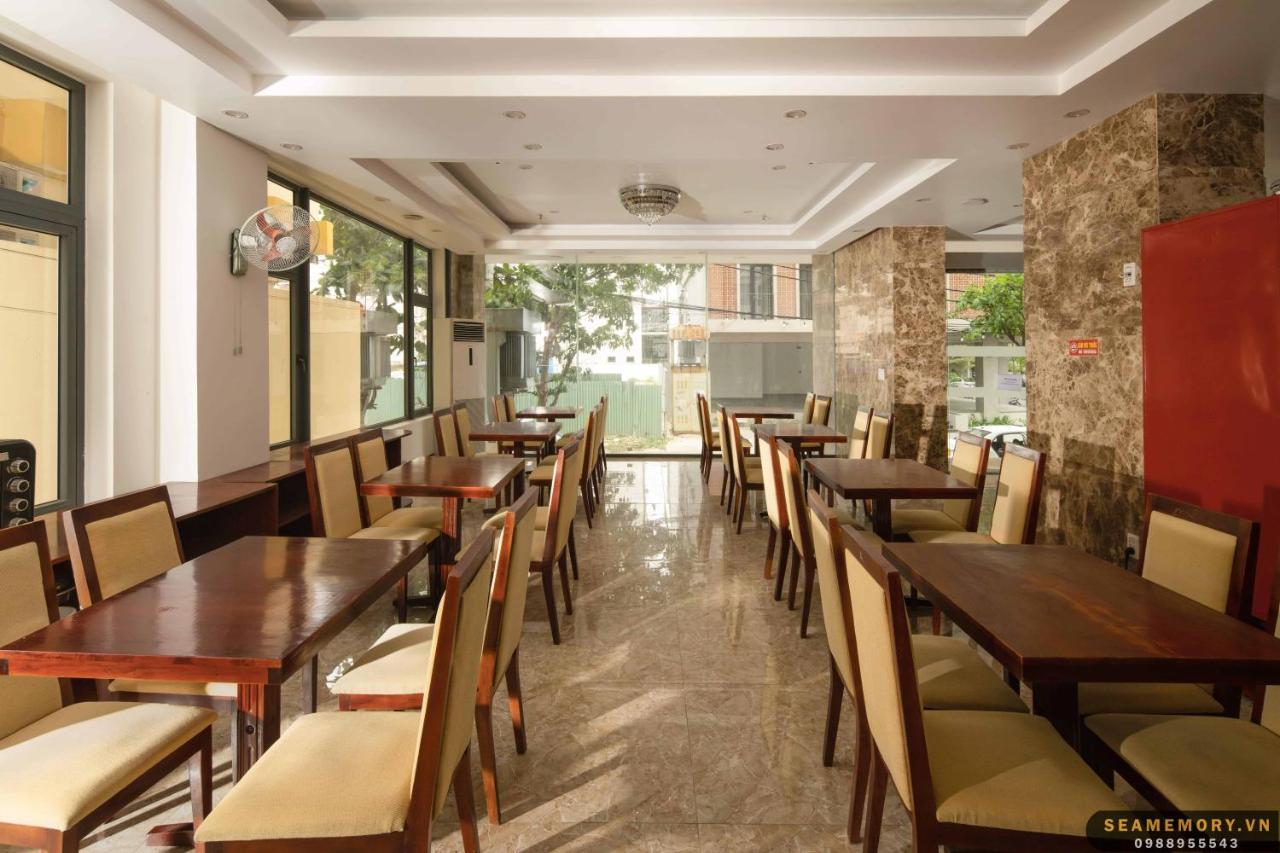 SEASIDE Danang Hotel Bagian luar foto